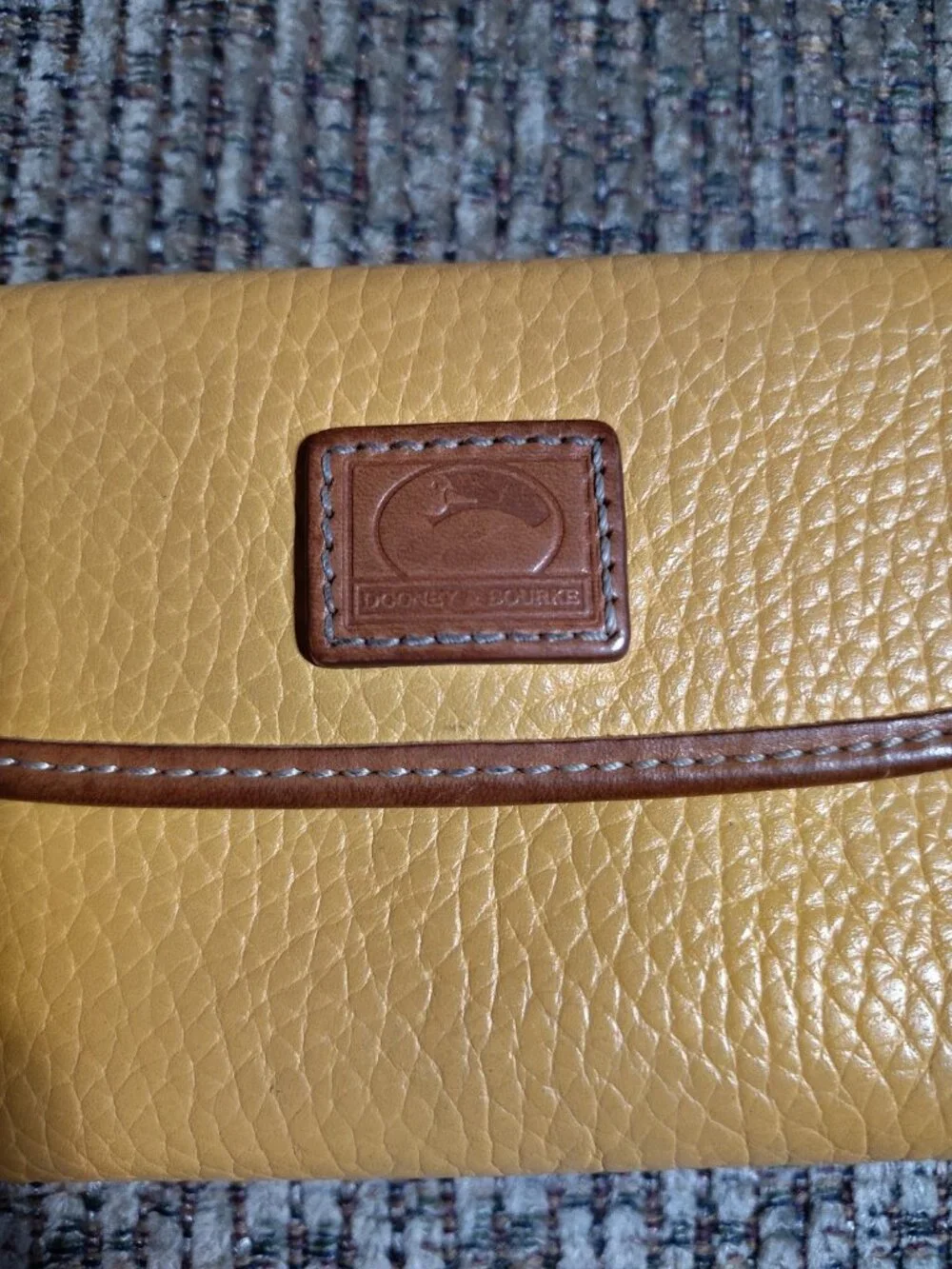 Dooney & Bourke Women’s Wallet Yellow Brown Solid Folding Credit Card Zipper
